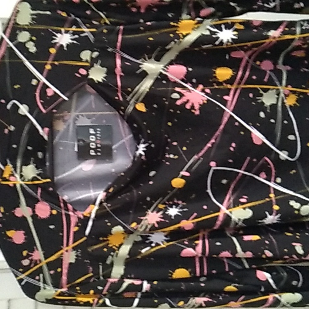 NWT Poof New York top